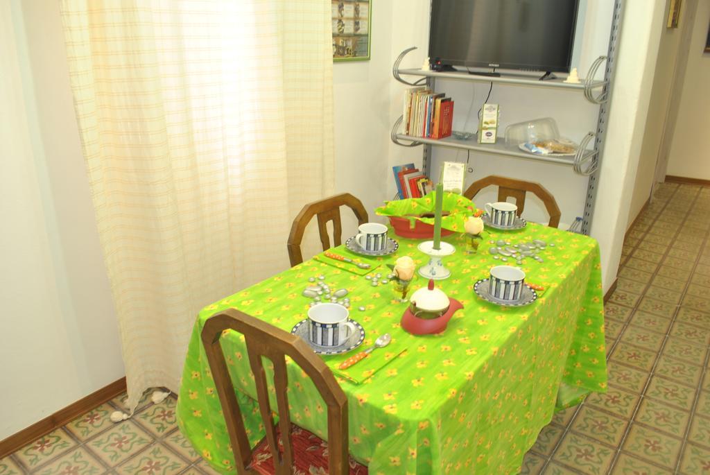 Le Due Ziette Apartment Palermo Luaran gambar